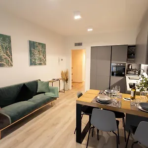  Apartment Moderno 140 Bassano Centro